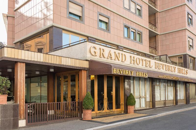 Beverly Hills Hotell 4*